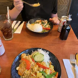 Pineapple Fried Rice Dinner