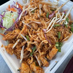 Pad Thai with chicken 2 star