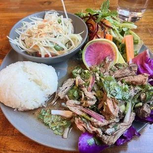 Namtok Steak lunch special