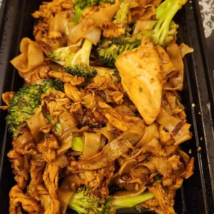 Pad Si You Chicken