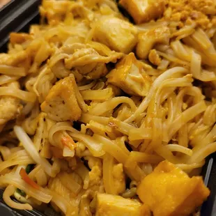 Flat Thai Nudes (Pad Thai)