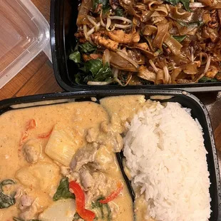 6. Panang Curry 20. Pad Ki Mao