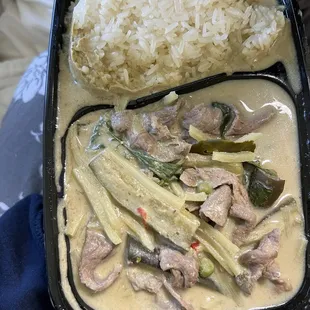 Thai green curry with sticky rice