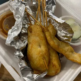 Satay chicken sticks