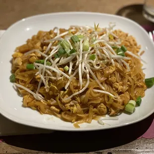 Chicken pad Thai