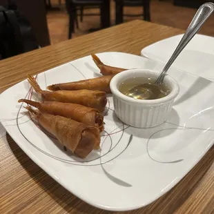 Shrimp rolls