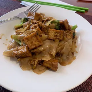 Pad See Eew Lunch Special