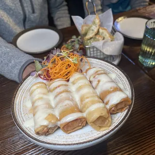 Homemade Spring Rolls (V)