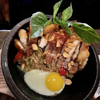 Crispy Pork Stone Pot