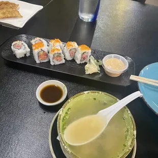Spicy tuna roll
