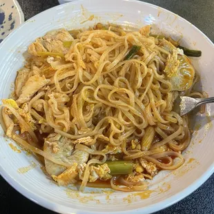 Chicken Pad Thai (Dinner sized Portion)
