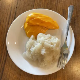 Sticky Rice with Mango