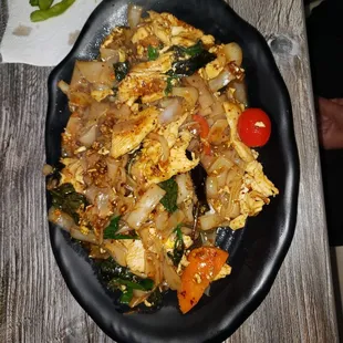 Is drunken noodles with chicken