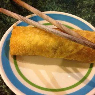 Egg roll and chop stix