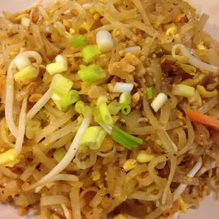 I ordered chicken Pad Thai... It did have five slivers on chicken in there though.