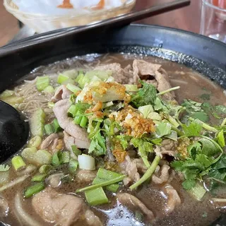 Sliced Beef Noodle Soup