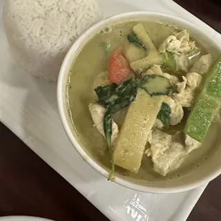 Green Curry with Steamed Rice