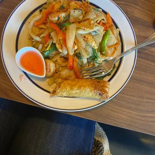 N4. PAD KEY MAO (DRUNKEN NOODLES)