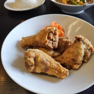 bbq wings, chicken, fried chicken, chicken wings and fried chicken, chicken wings, bbq chicken, food, poultry, fried chicken wings