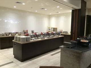 Skylight Bistro & Wine Bar