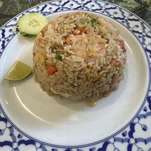Fried rice with shrimp