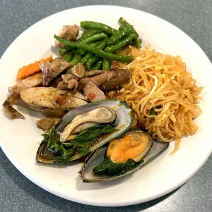 Buffet Plate with Mussels, BBQ Chicken, Green Beans and Pad Thai