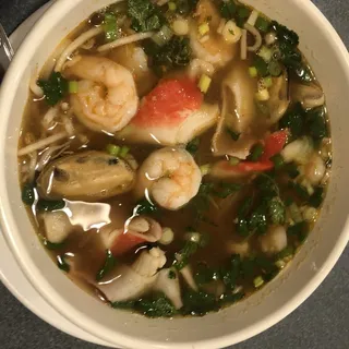 RN14. Seafood Noodle Soup