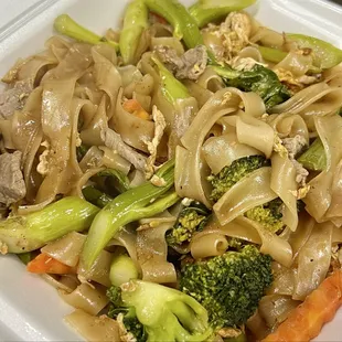 Beef Pad See-ew