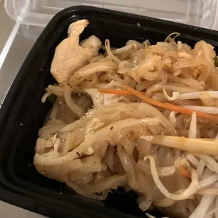 Chicken Pad Thai