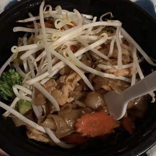 Drunken Noodle