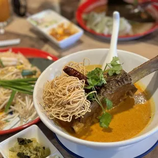 Khao soi with Beef Rib
