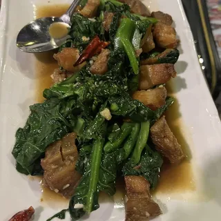 Pad Ka-Na (Stir-Fried Chinese Broccoli)