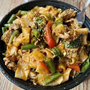Bangkok street spicy wide noodles