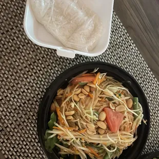 Sticky rice &amp; Papaya Salad