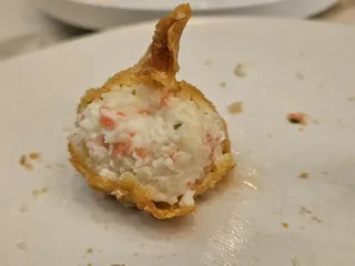 Sisters Thai Mosaic District