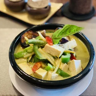 Green curry beef with tofu