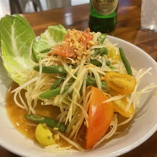 PAPAYA SALAD