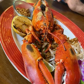 LOBSTER PAD THAI