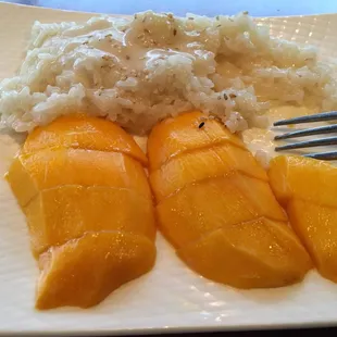Mango and sticky rice