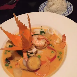 Seafood curry, I love it!