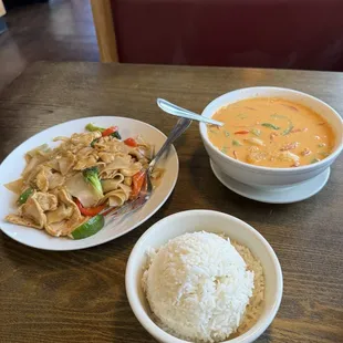 37. Pad Kee Mao, 25. Pumpkin Curry