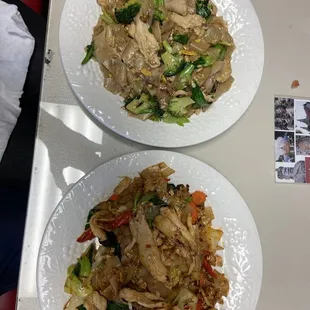 SN4. Pad See Ew Lunch and SN3. Drunken Noodles Lunch!