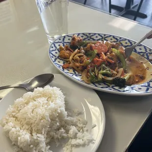 Cashew Chicken with white rice