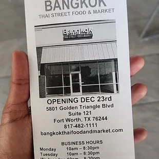 Great service and good food. There is also a section with clothes and Thai groceries for sale.