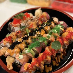 Party trays order online for takeout at www.bangkokducknc.com