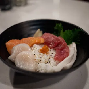 Bangkok Sushi, Duck NC