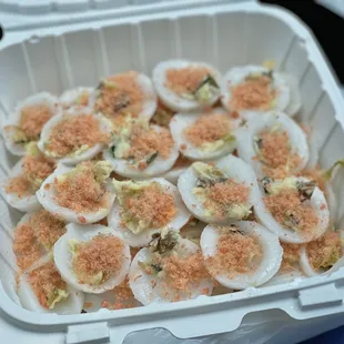 Steamed Rice Cakes with Mung Bean, Dried Shrimp, and Green Onion
