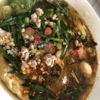 Spicy Egg Noodle Soup (Mi Sate Dac Biet)