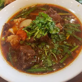 Beef Stew Rice Noodle Soup (H tiu b kho)