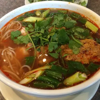 Combination Crab Noodle Soup (Bun Rieu Dac Biet)